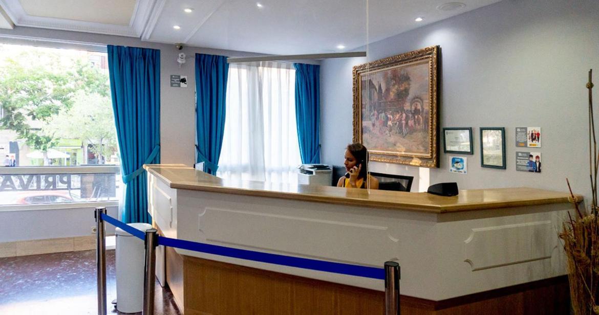 Hotel Madrid Rio Екстер'єр фото