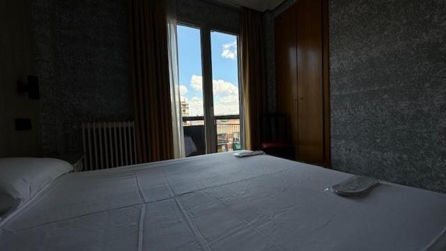 Hotel Madrid Rio Екстер'єр фото